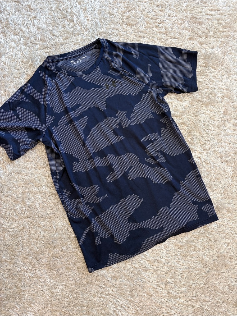 Under Armour Black & Gray Camo Short Sleeve Tee